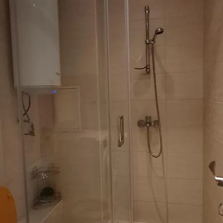 Apartment Orange в местност каваци,